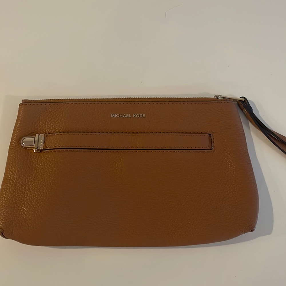 Michael Kors brown leather wristlet